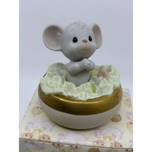 Precious Moments figurine 1996 Lettuce Pray 261122 Box